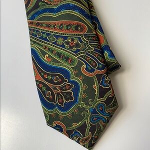 Tie Bar paisley silk tie